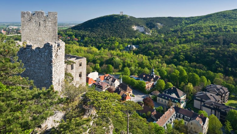 Traumhafter Ausblick, © Aussicht auf die Lage des Hotels