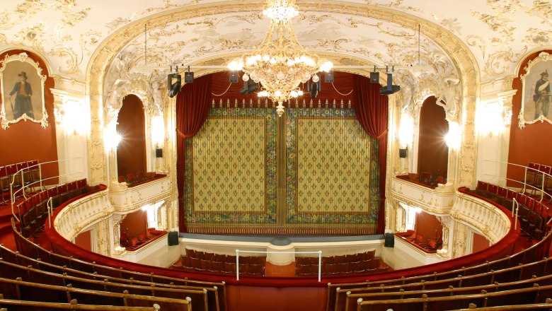 Stadttheater Berndorf Innenansicht, © Stadtgemeinde Berndorf / Foto Husar Christian