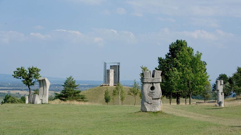 Bildhauer-Symposion Lindabrunn, © Marktgemeinde Enzesfeld-Lindabrunn